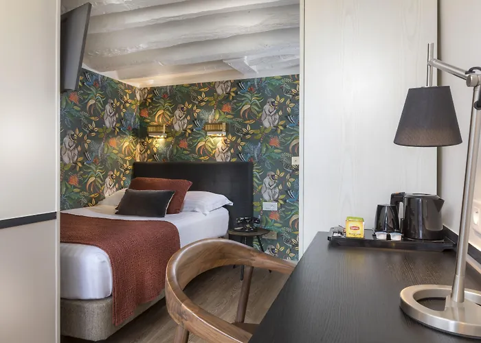 Hôtel Jeanne d'Arc Le Marais Paris